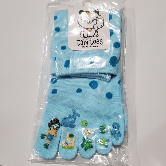 Lot of 3 pairs 5 finger Socks Sox Sushi Godzilla Boy Diver MIX - Picture 2 of 16